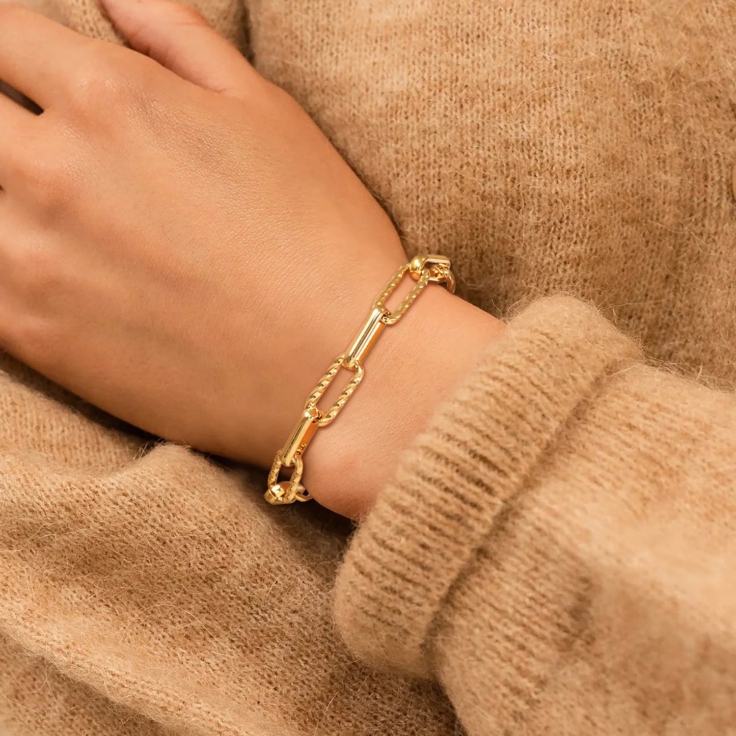 Chunky paperclip stackable bracelet