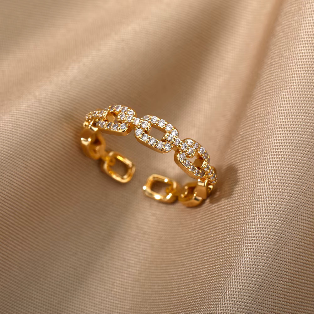 Gold Chain Link Ring with Zirconia Stones – Adjustable Design
