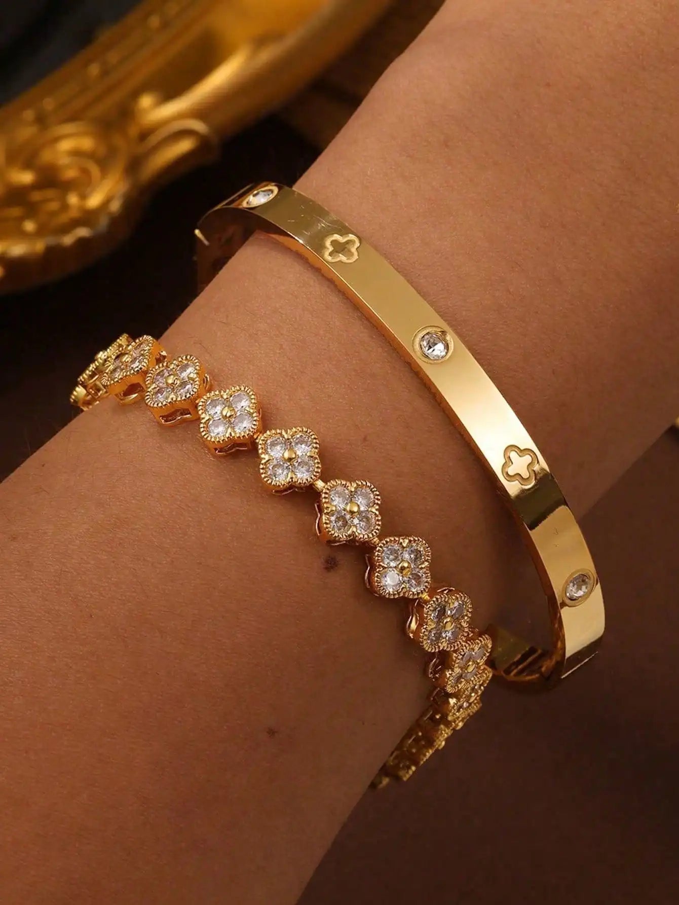 Clover Link Bracelet and Bangle Gold/Silver