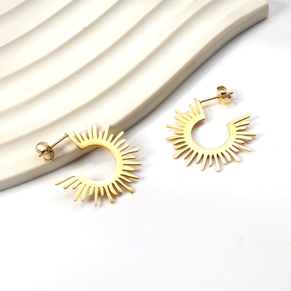 18k Gold Plated Stainless Steel Sunburst Necklace & Hoop Earrings Set