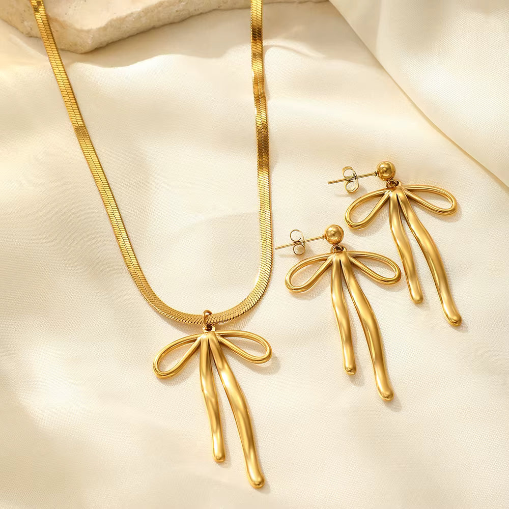 Gold Bow Pendant Necklace & Matching Drop Earrings Set – Elegant Minimalist Jewellery Set